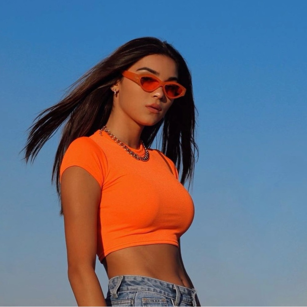 Prettylittlething crop top